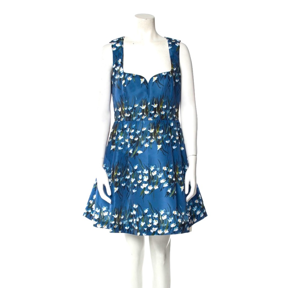 Red Valentino Dress NWT *Beautiful*